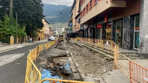 Obres Vielha avinguda Casthiero