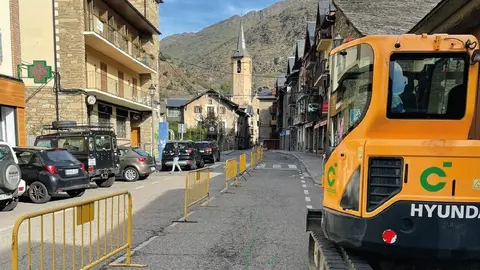 Obres carrer Major d'Esterri d'&Agrave;neu