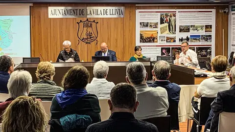 IEC a Ll&iacute;via 2