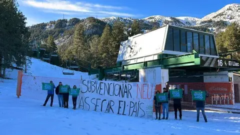 Stop JJOO contra inversions esqu&iacute; alp&iacute; 1