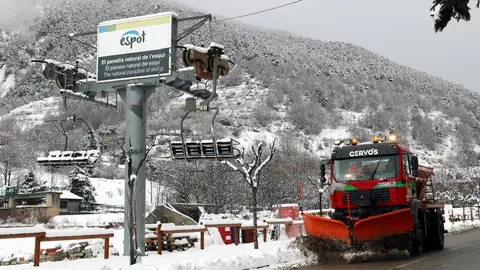 Neu Espot