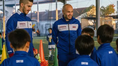 Iniesta Campus Ll&iacute;via 1