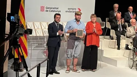Creus Sant Jordi 2023 3