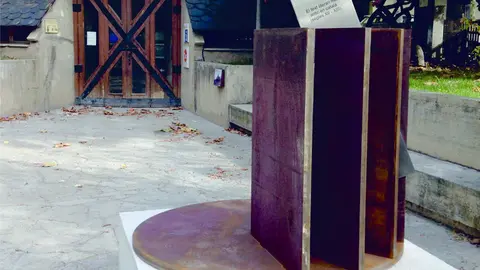 Homilies monument