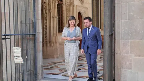 Maria Verg&eacute;s amb Pere Aragon&egrave;s Generalitat 1