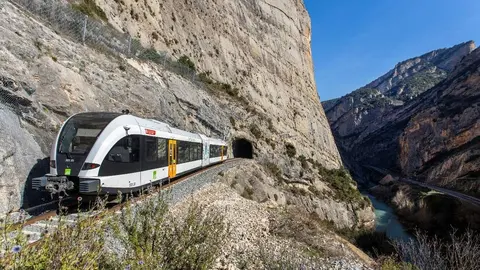 tren-Lleida-La-Pobla.jpg_404618286