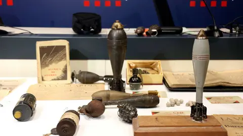 Artefactes explosius 1