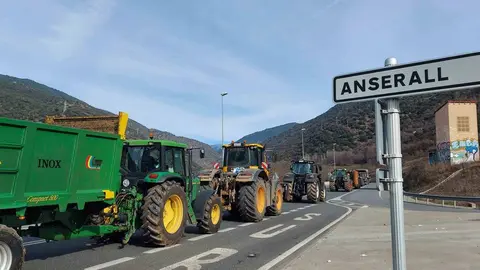 Tractorada Anserall