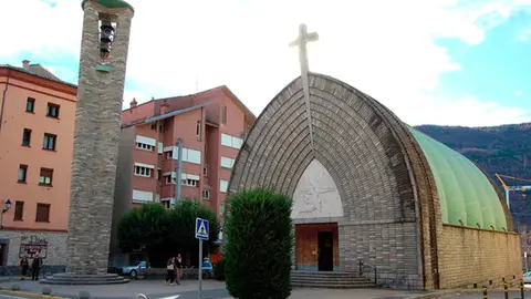 Esgl&eacute;sia nova de l&rsquo;Assumpci&oacute; del Pont de Suert