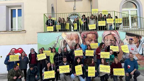 Escola Valldeflors protesta pares 2