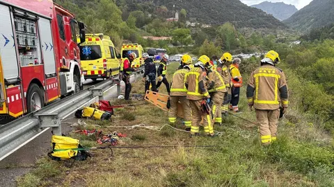 Bombers accident N260 Pont de Bar