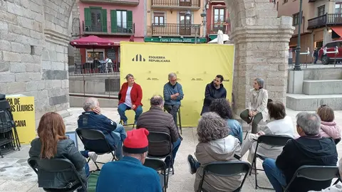 Acte a Puigcerd&agrave; amb el Conseller Roger Torrent