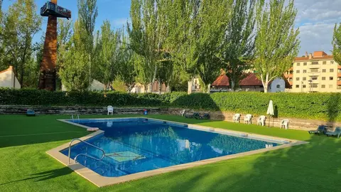 Piscina la Pobla de Segur