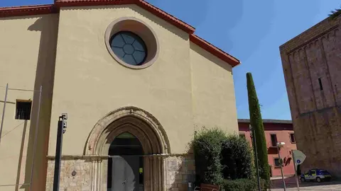 Sala Sant Dom&egrave;nec Fa&ccedil;ana Davantera 2