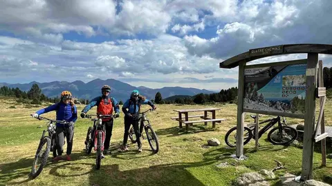 Bicicleta el&egrave;ctrica usuaris 1
