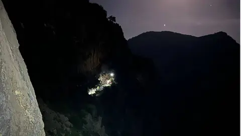 Bombers Narg&oacute; rescat escalador