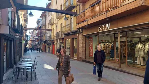 Puigcerd&agrave; carrer Major 1