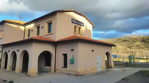 La pobla Oficina-de-Turisme-DEA