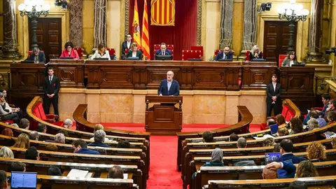 El diputat Pepe Vidal durant una intervenci&oacute; al Parlament (1)