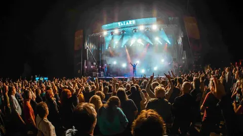 Talarn Rock 1