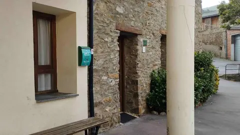 B&uacute;stia El Pla de Sant Tirs