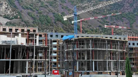 Construcci&oacute; Andorra la Vella 2