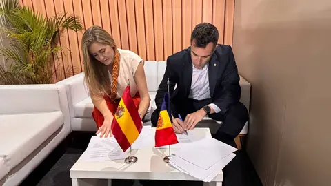 Sigantura conveni David Forne Sara Aagesen