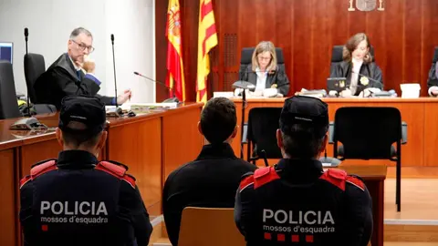 Ab&uacute;s sexual Rialp 1