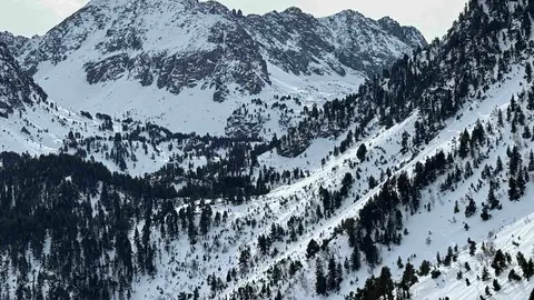 Muntanyes nevades Pallars Sobir&agrave;