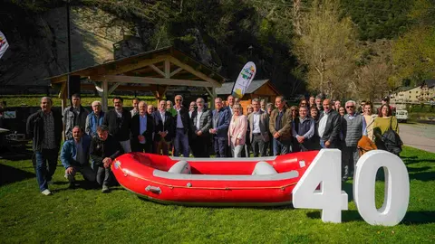 Turisme actiu i 40 anys de ràfting 1