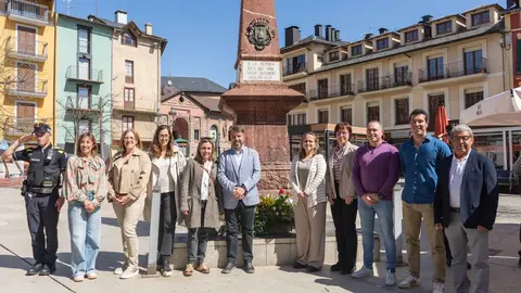 Puigcerd&agrave; 10 d'abril  commemoraci&oacute; 1