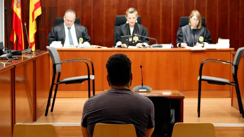 CONDEMNAT AGRESSI&Oacute; SEXUAL TREMP 1