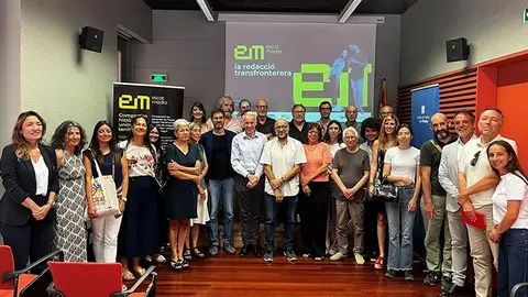 ESCAT MEDIA PRESENTACI&Oacute; amic