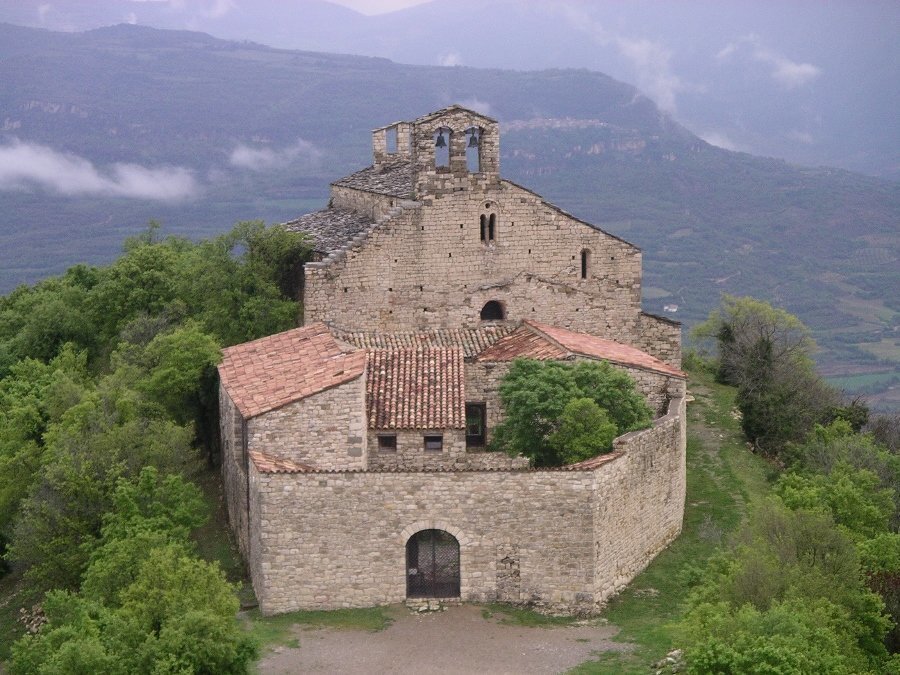 Col·legiata de Santa Maria de Mur (900x675)