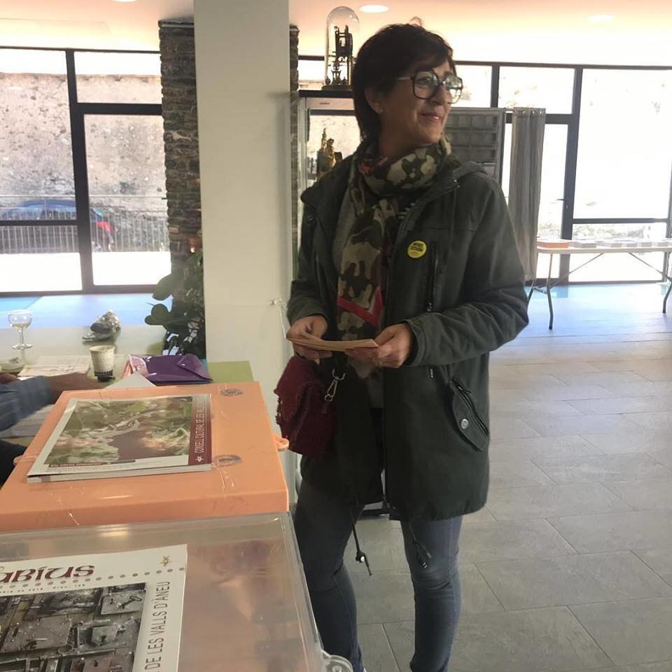 Mayte Rivero votant 2