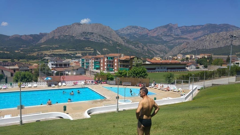 Piscina Oliana