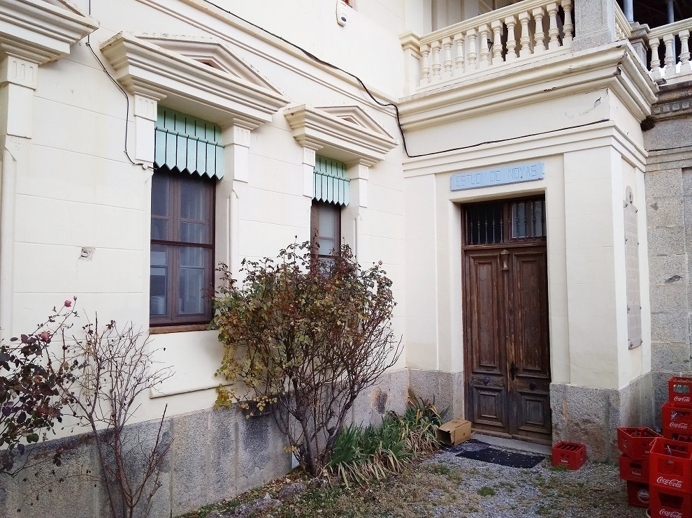 Estudi de noies