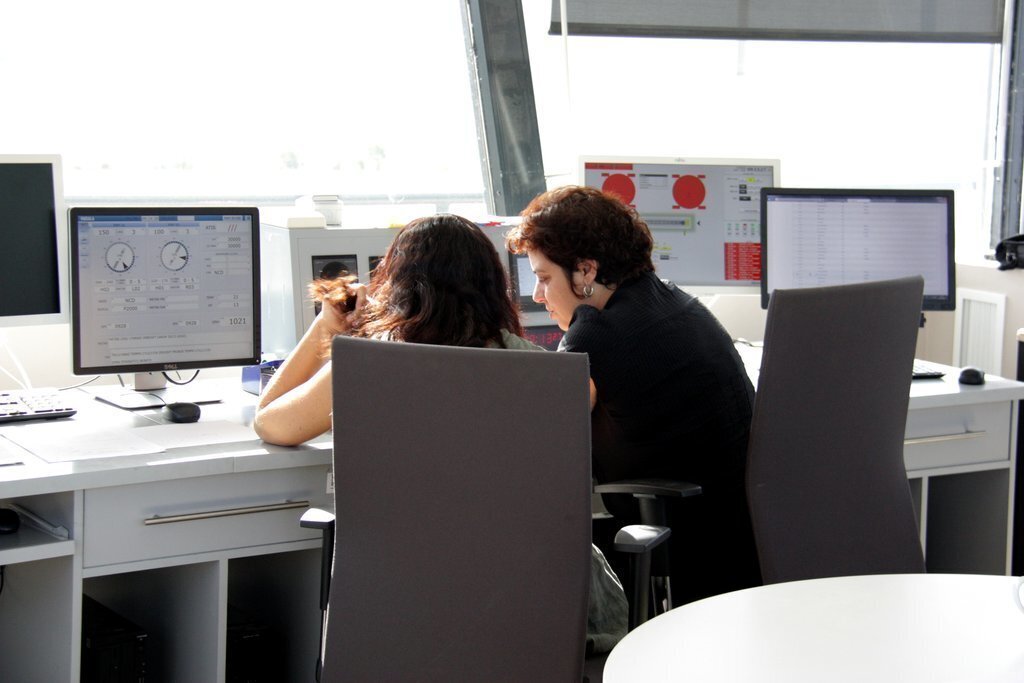 Pla general de l'interior de la torre de control de l'aeroport d'Andorra - la Seu d'Urgell, el 17 de setembre de 2019 (Horitzontal).