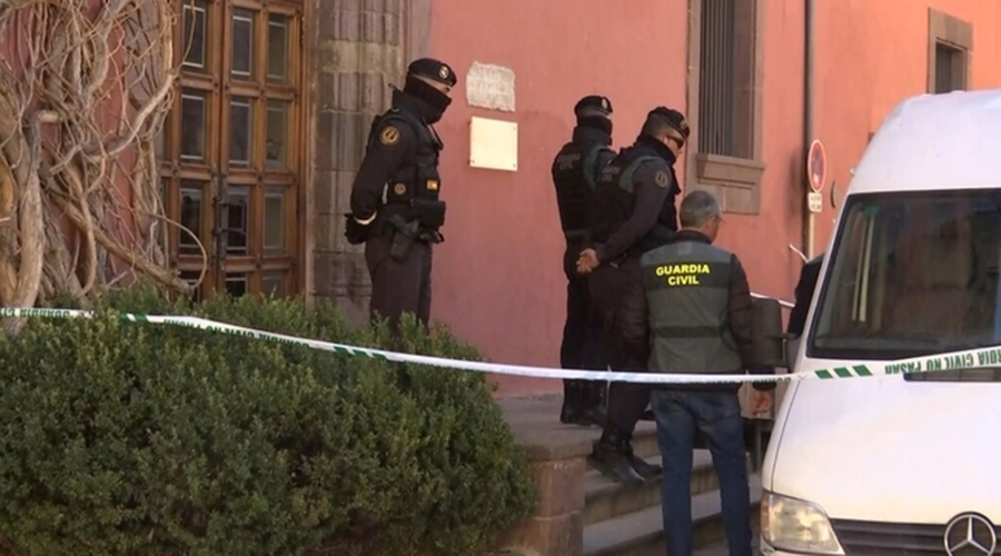 Guàrdia Civil a l'ajuntament de la Seu bis