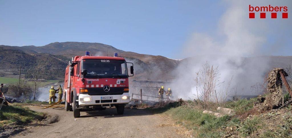 Incendi granja Bellver 2