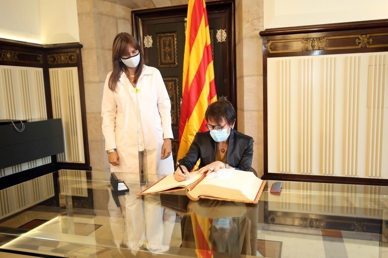 Suñé amb Borràs al Parlament 1