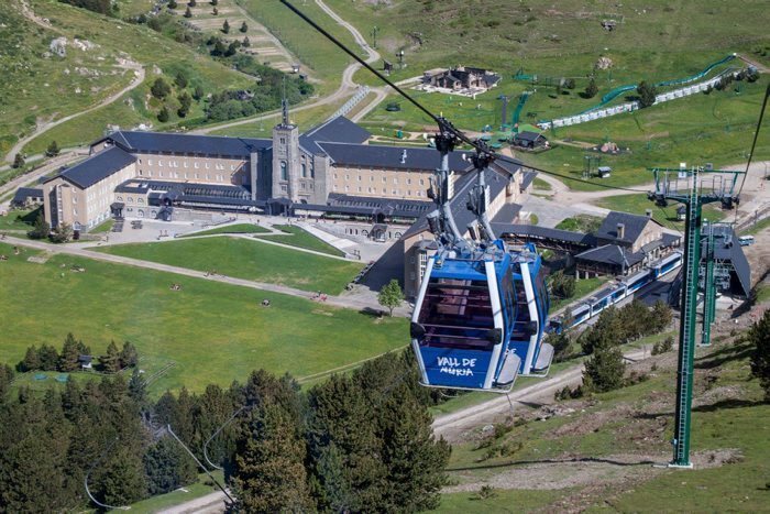Vall de Núria estiu santuari i telecadira