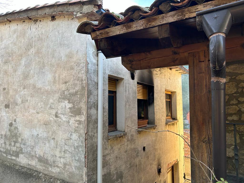 Incendi casa a Martinet