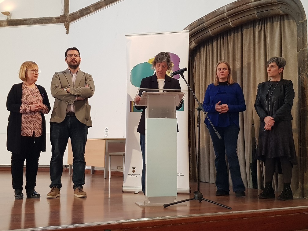 Lectura manifest 8M-vicepresidenta Consell Comarcal Alt Urgell