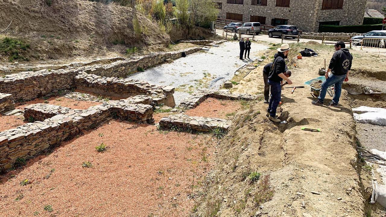 Campanya excavacions Llívia 2