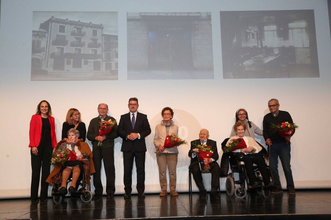 Caixabank 100 anys a Tremp 2