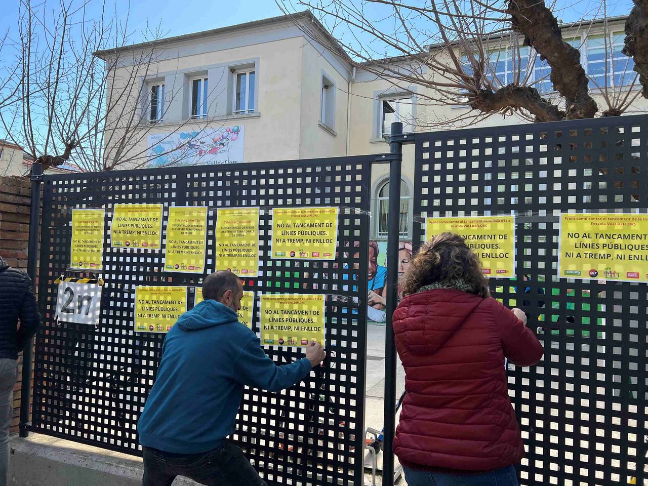 Escola Valldeflors protesta pares 3