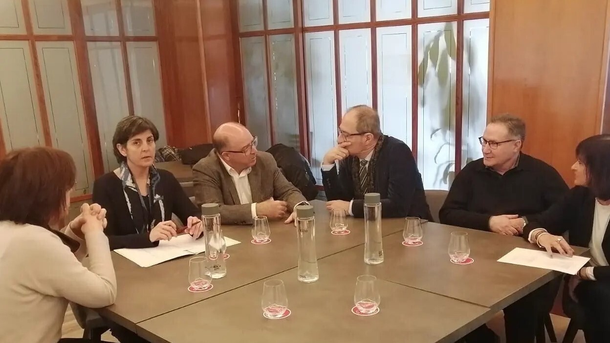 Conveni Universitat Estiu Ramon Llull Puigcerdà 2