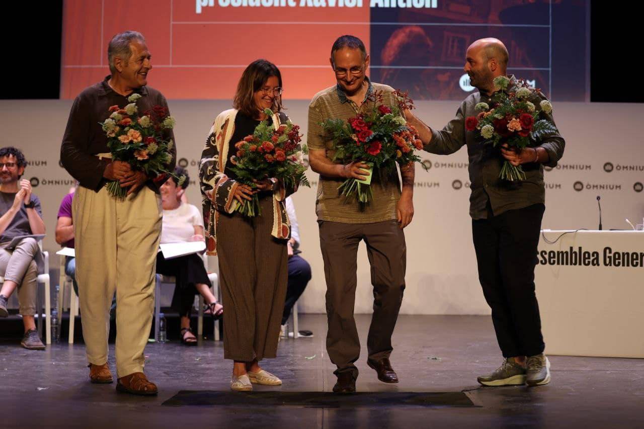 Òmnium renova junta directiva 2