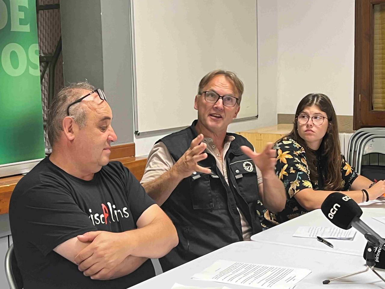 Unió de Pagesos reunió població ossos 2